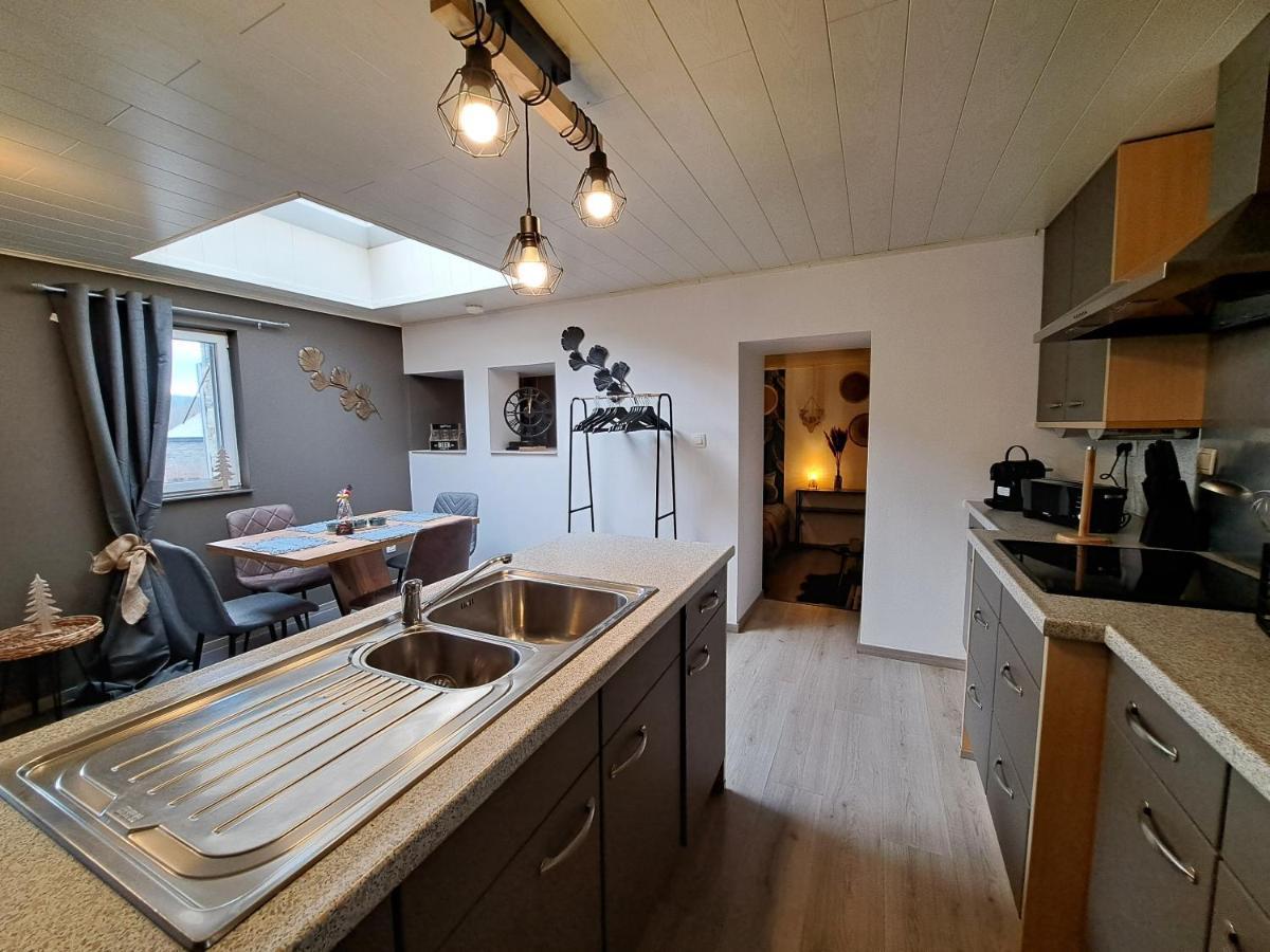 Ferienwohnung Aux Champs Des Cloches Houffalize Exterior foto